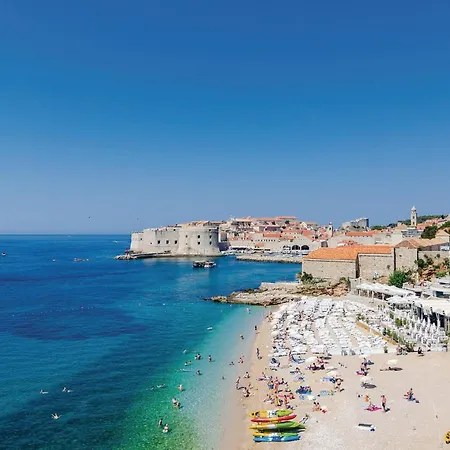 Holiday home Awesome In Gruda