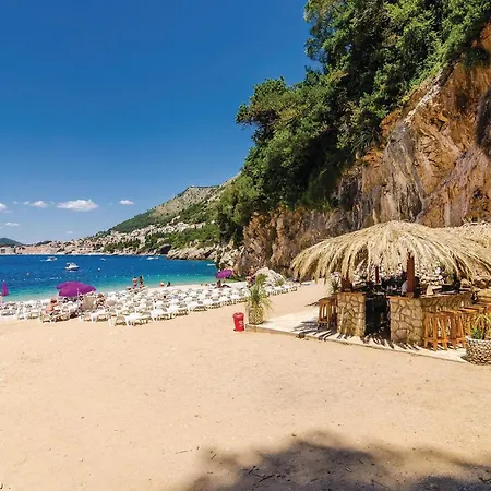 Ferienhaus Awesome In *